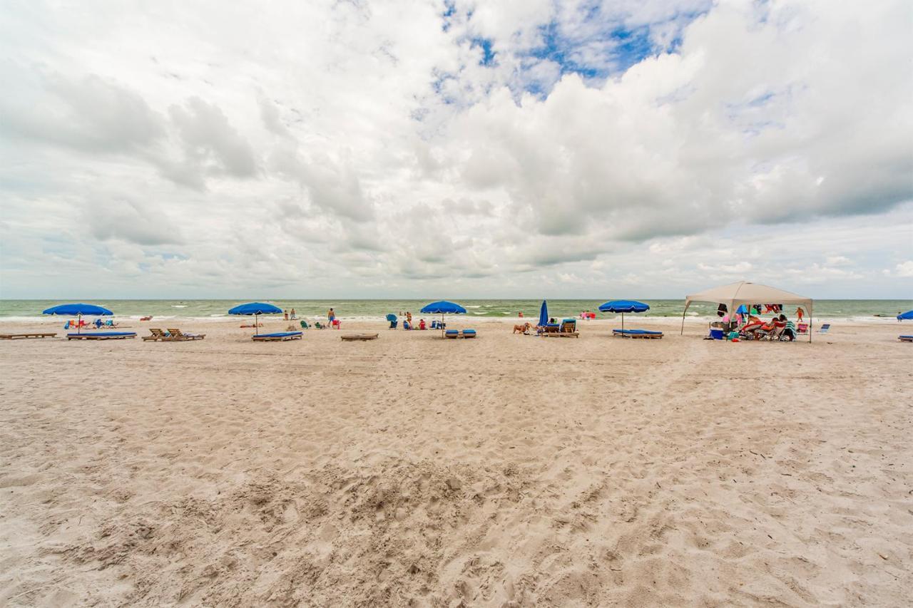 104 Las Brisas Condo St. Pete Beach Bagian luar foto