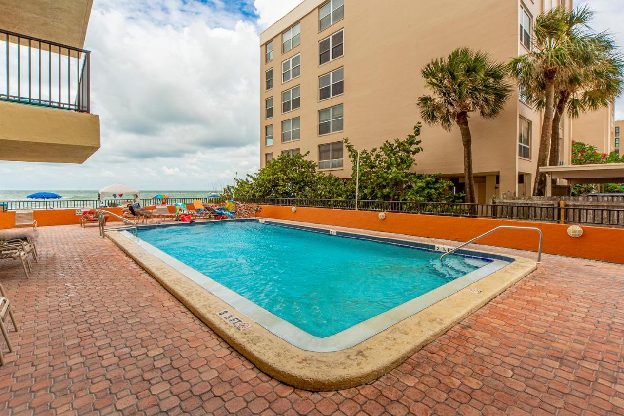 104 Las Brisas Condo St. Pete Beach Bagian luar foto